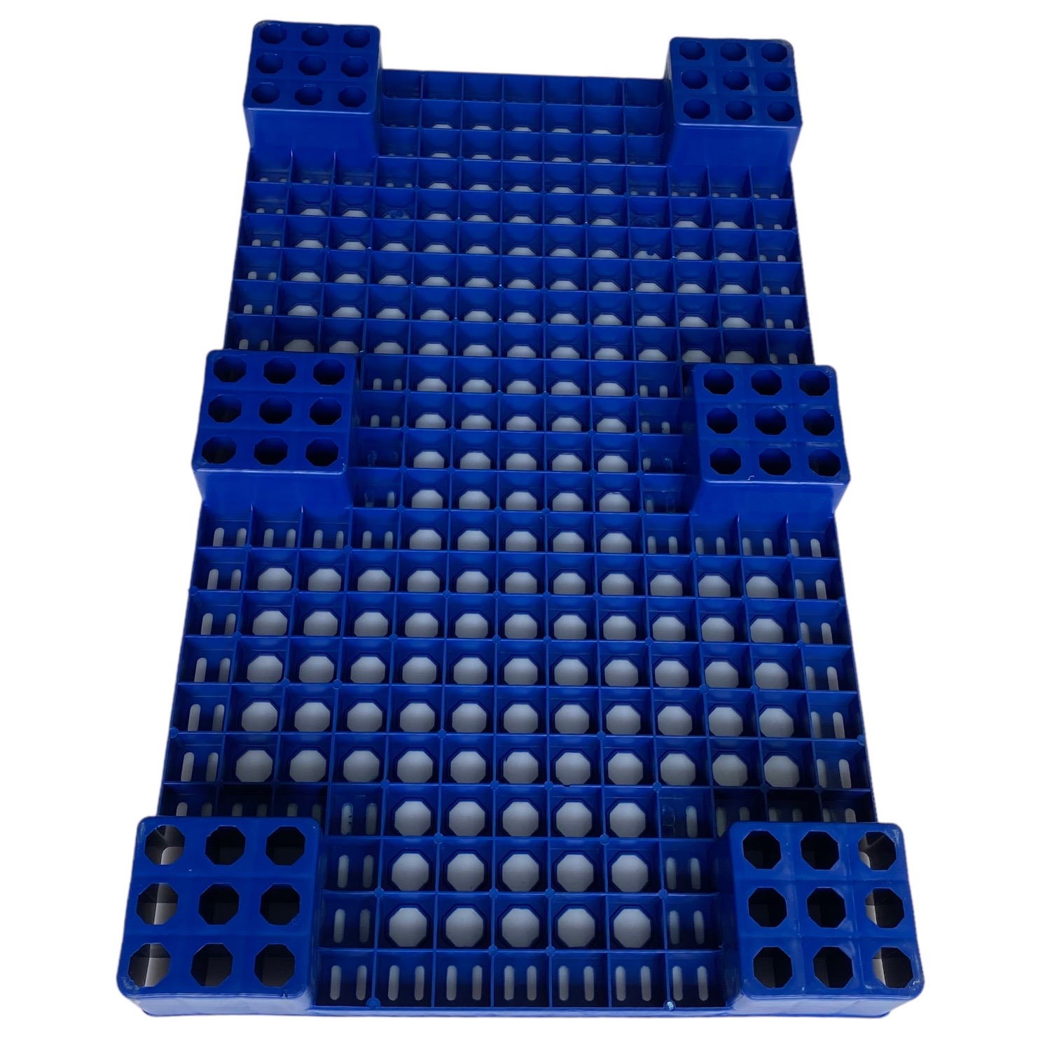 pallet nhựa lót sàn