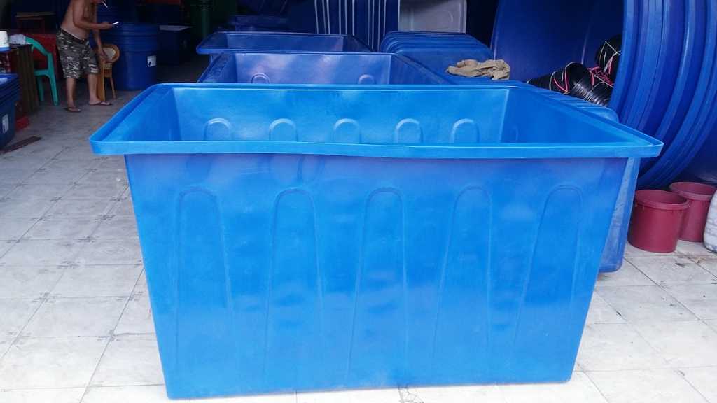 Thùng Nhựa Chữ Nhật 2000L